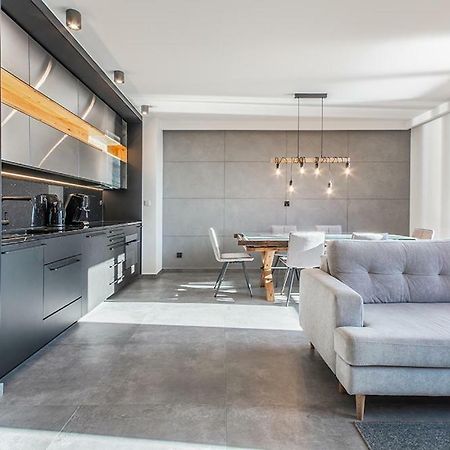Citystay Chmielna Apartments グダニスク エクステリア 写真